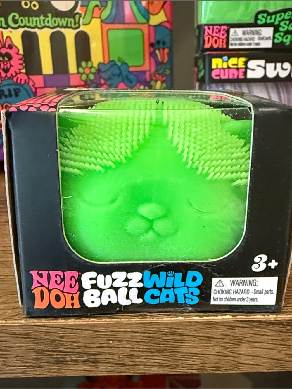 Fuzz Ball Wild CatS - PEACE SIGN Neon Green